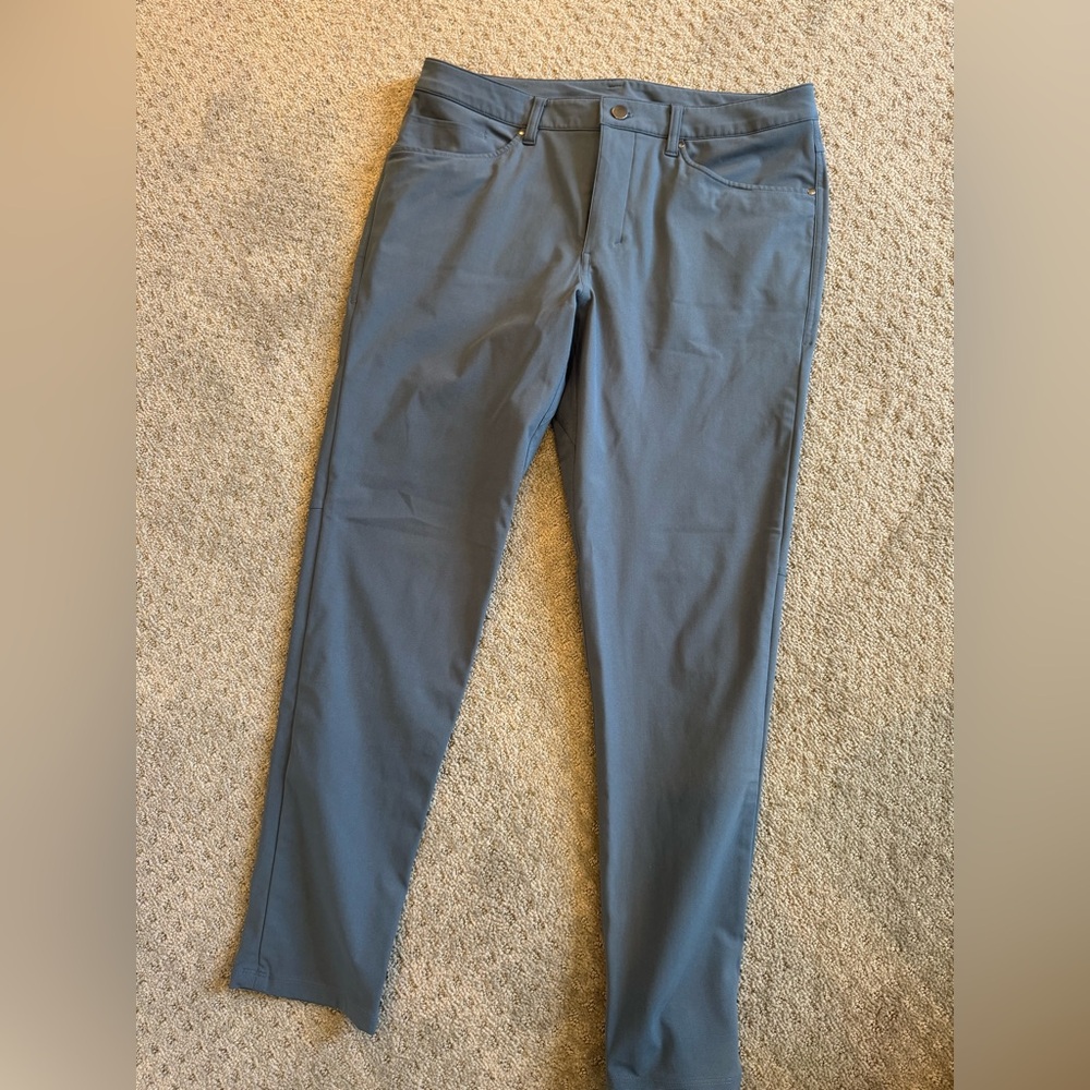 Lululemon Blue Pants, size 33, Inseam 30
